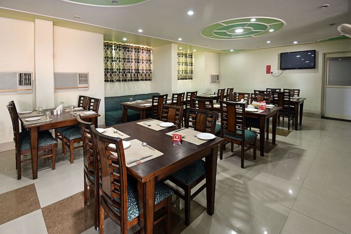 Imagen del bar/restaurante del Hotel Gangotri, Haridwar. Foto 5