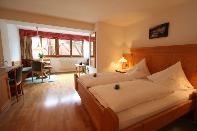 Imagen de la habitación del Hotel Ganis Resort. Foto 5