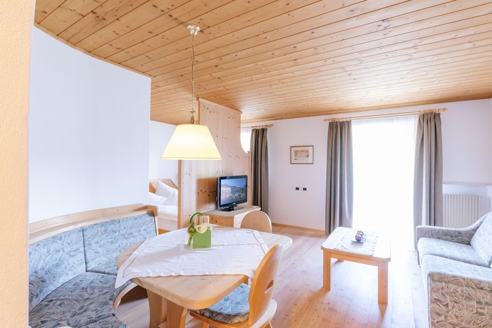 Imagen de la habitación del Hotel Ganis Resort. Foto 7