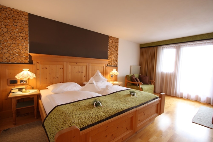 Imagen de la habitación del Hotel Ganis Resort. Foto 9