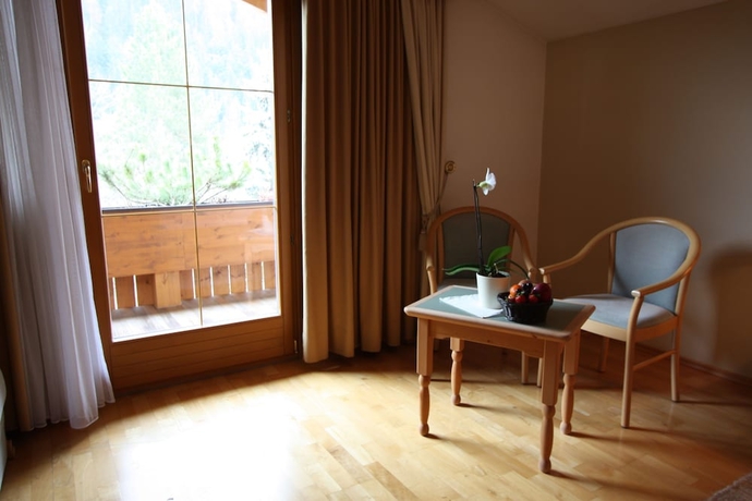 Imagen de la habitación del Hotel Ganis Resort. Foto 11