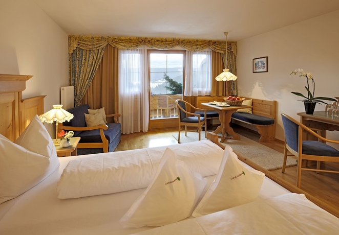 Imagen de la habitación del Hotel Ganis Resort. Foto 18