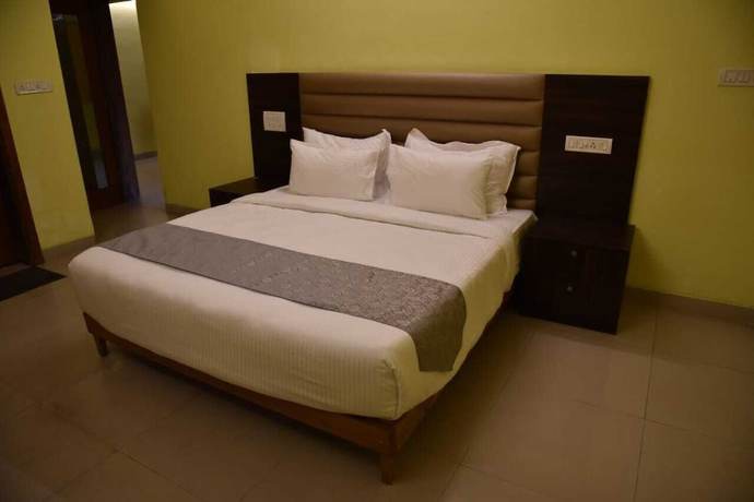 Imagen de la habitación del Hotel Ganpati Resort. Foto 4