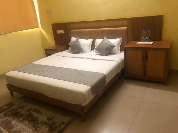 Imagen de la habitación del Hotel Ganpati Resort. Foto 12