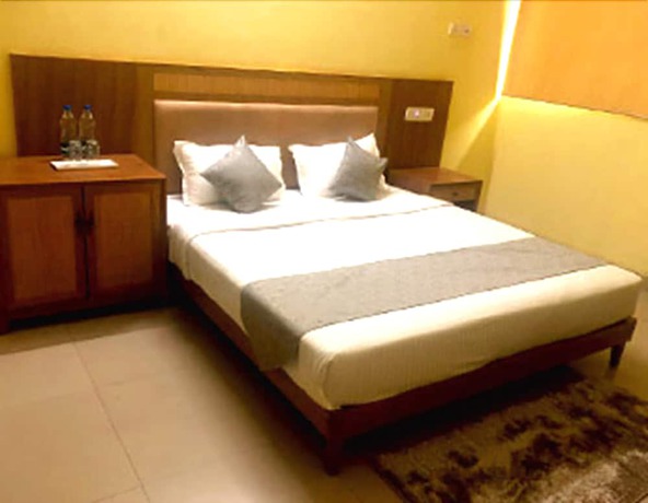 Imagen de la habitación del Hotel Ganpati Resort. Foto 13