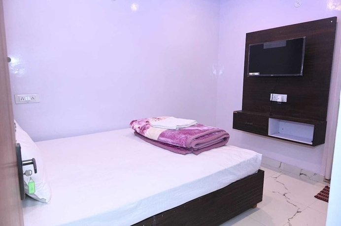 Imagen de la habitación del Hotel Ganpati Shri P. Guest House. Foto 1