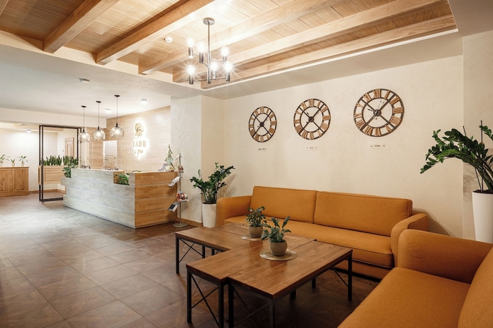 Imagen de los interiores del Hotel Ganz and SPA. Foto 19