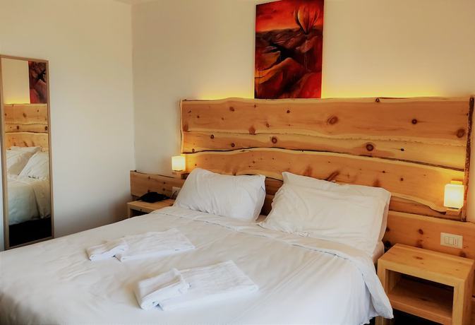 Imagen de la habitación del Hotel Ganzaie. Foto 15