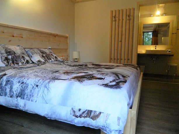 Imagen de la habitación del Hotel Ganzaie. Foto 17