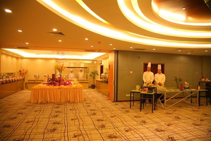 Imagen del bar/restaurante del Hotel Gaosu Shenzhou. Foto 2