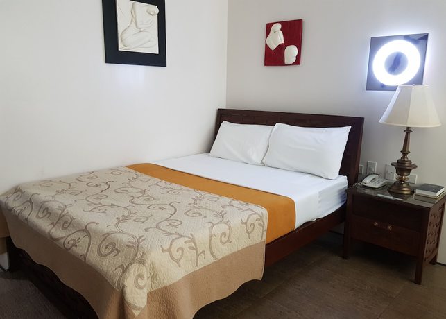 Imagen de la habitación del Hotel Gap Plaza. Foto 4