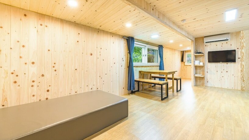 Imagen general del Hotel Gapeyong Donghws Caravan. Foto 8