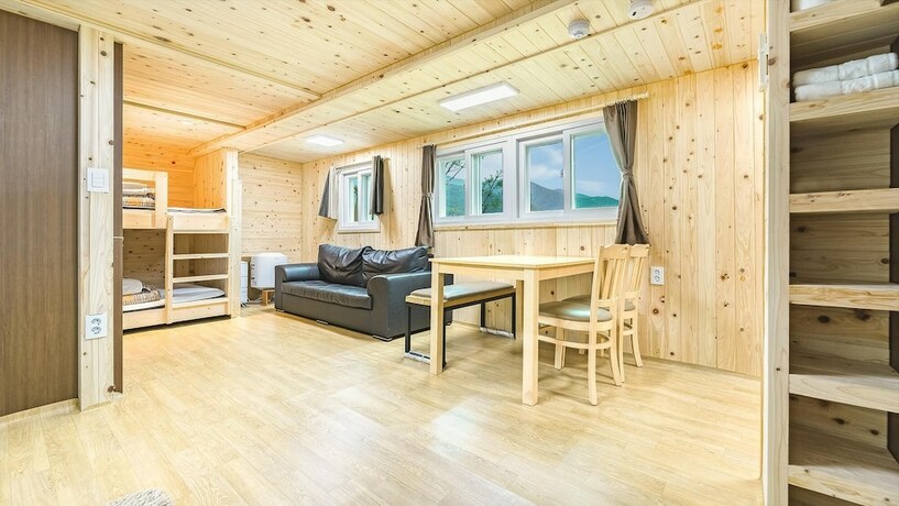 Imagen general del Hotel Gapeyong Donghws Caravan. Foto 10