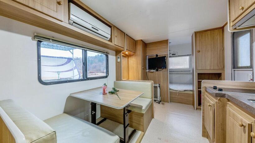 Imagen de la habitación del Hotel Gapeyong Unak Holiday Caravan. Foto 20