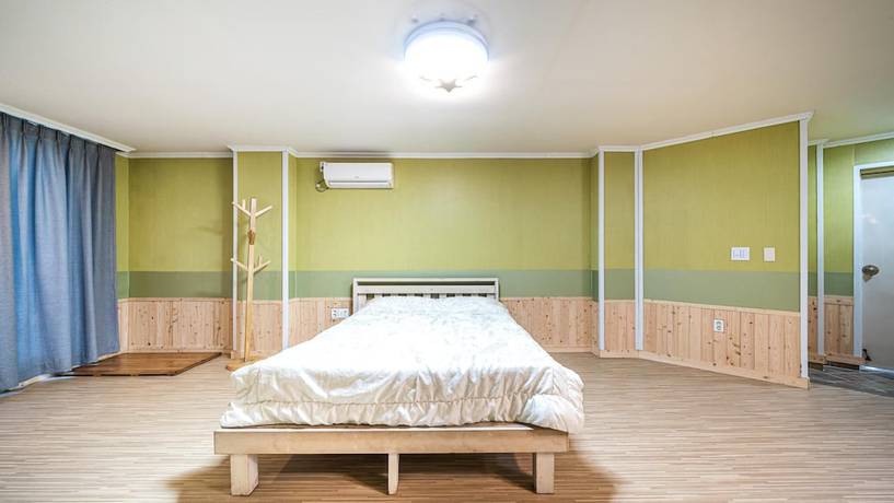 Imagen de la habitación del Hotel Gapyeong Artlupension. Foto 18