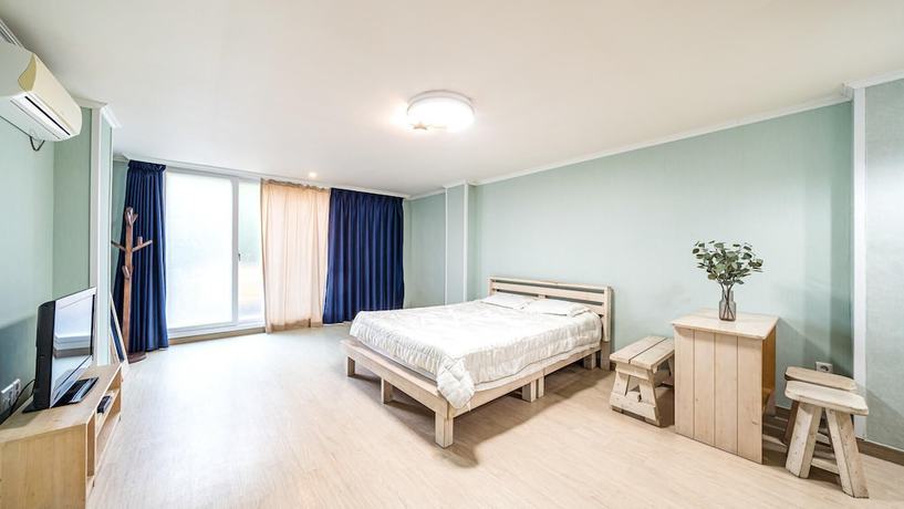 Imagen de la habitación del Hotel Gapyeong Artlupension. Foto 19