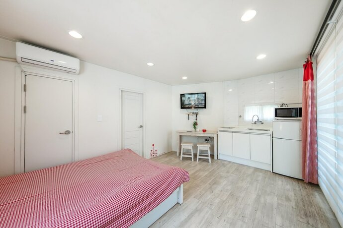 Imagen general del Hotel Gapyeong Bom Kids Gajok Spa Pension. Foto 4