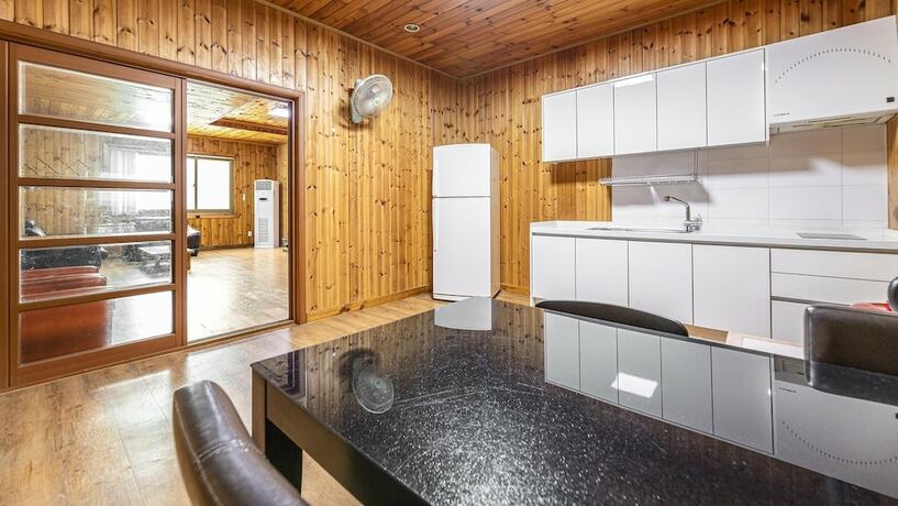 Imagen general del Hotel Gapyeong Calbongsanouto Campingjang. Foto 3