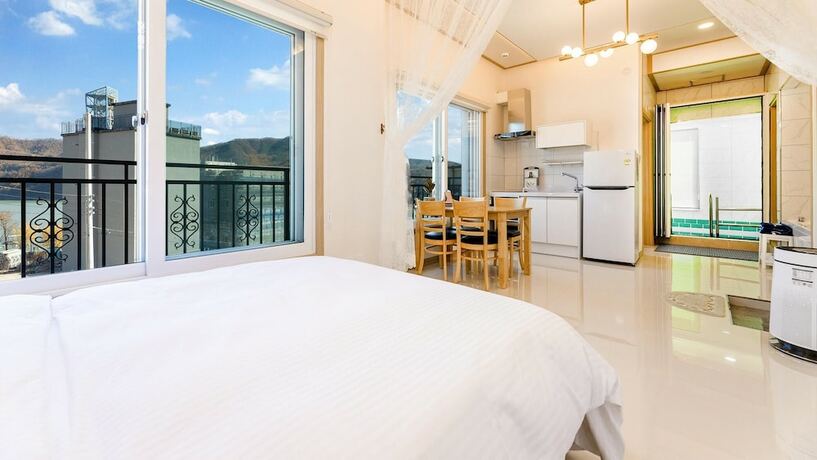 Imagen general del Hotel Gapyeong Grang Narang Pool Villa. Foto 7