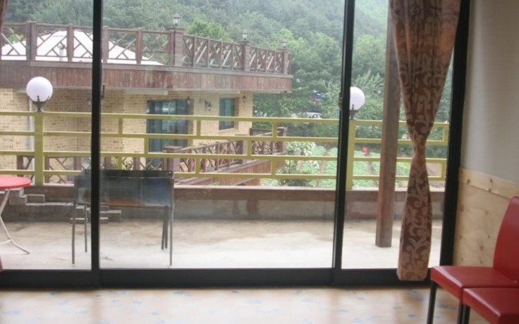 Imagen de la habitación del Hotel Gapyeong Green Monkey Pension. Foto 12