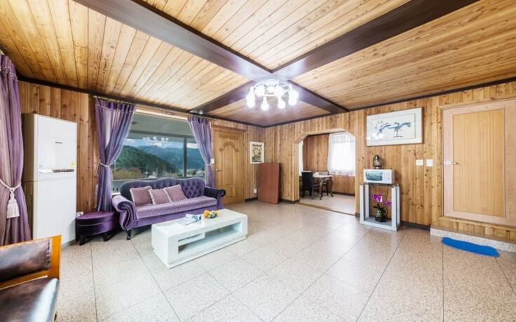 Imagen general del Hotel Gapyeong Haengbogi Meomuneunjip House. Foto 15