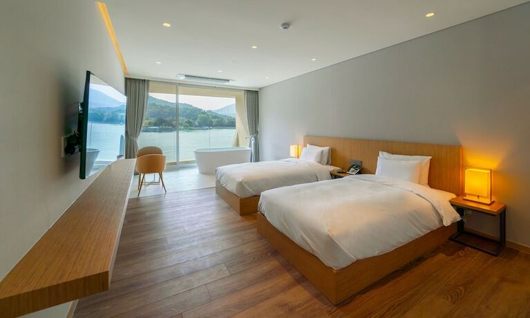 Imagen de la habitación del Hotel Gapyeong Hotel Suiteian. Foto 32