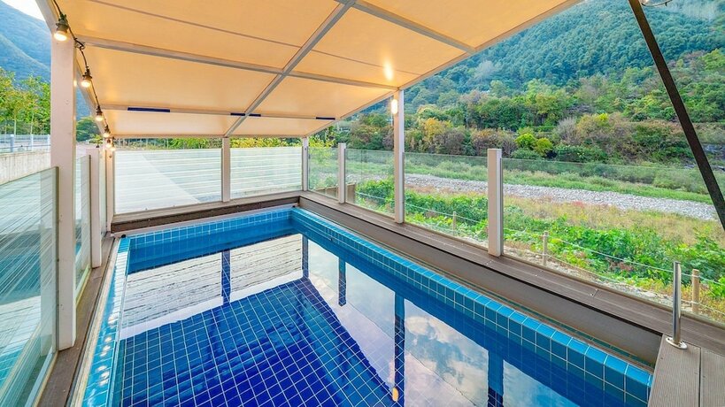 Imagen general del Hotel Gapyeong Iseom Poolvilla Pension. Foto 5