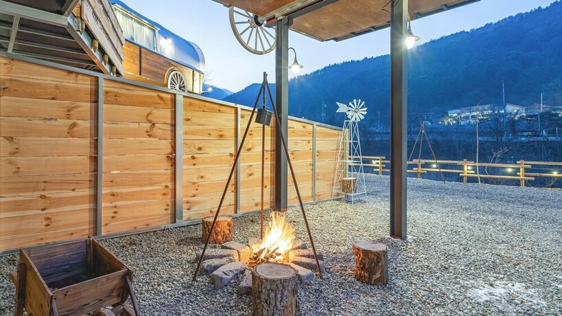 Imagen de la habitación del Hotel Gapyeong Iseom Poolvilla Pension. Foto 17