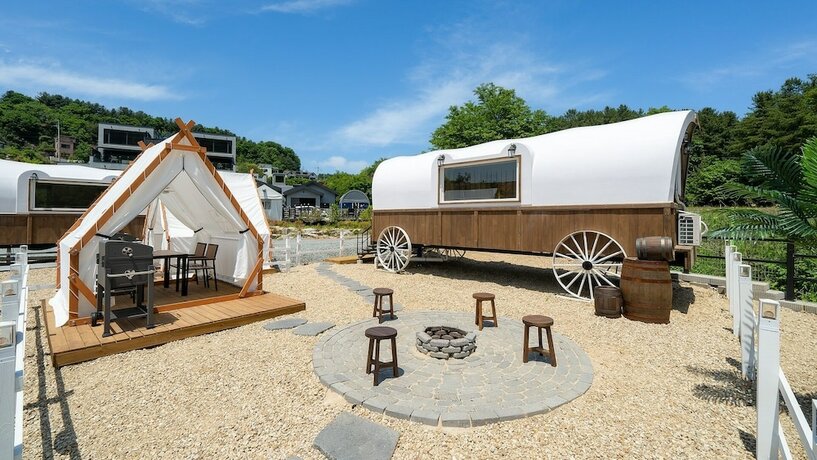 Imagen general del Hotel Gapyeong JH Western Glamping. Foto 3