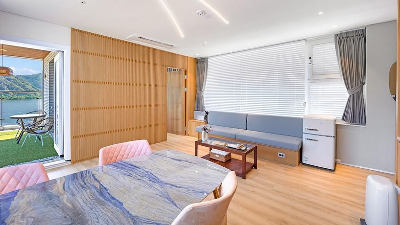 Imagen de la habitación del Hotel Gapyeong Laputa Resort. Foto 12