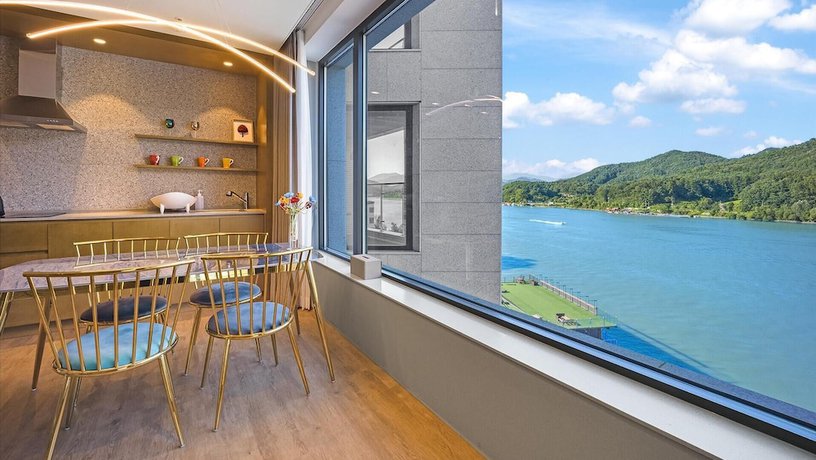 Imagen de la habitación del Hotel Gapyeong Laputa Resort. Foto 19