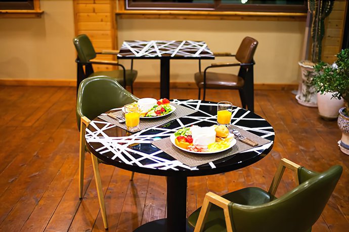 Imagen de los interiores del Hotel Gapyeong Monaco Pension. Foto 14