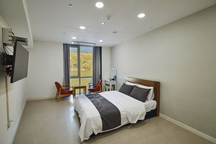 Imagen de la habitación del Hotel Gapyeong Puffinsbay Pension. Foto 2