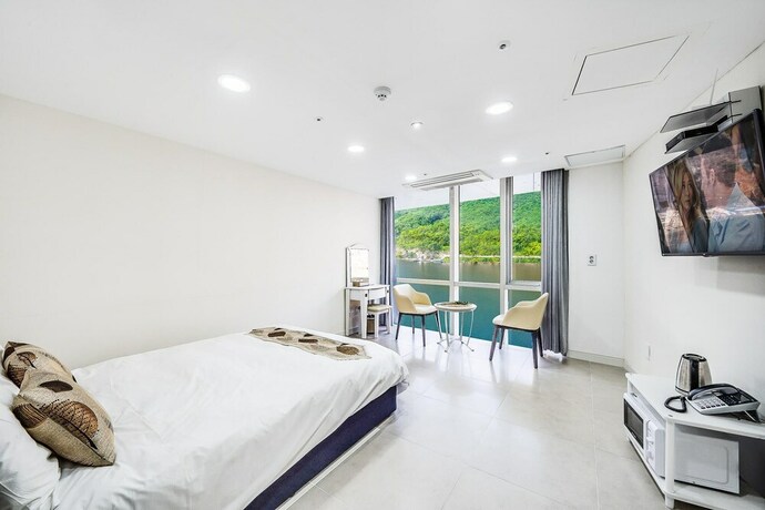 Imagen de la habitación del Hotel Gapyeong Puffinsbay Pension. Foto 7