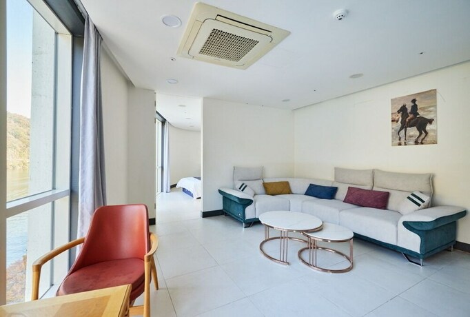 Imagen de la habitación del Hotel Gapyeong Puffinsbay Pension. Foto 9