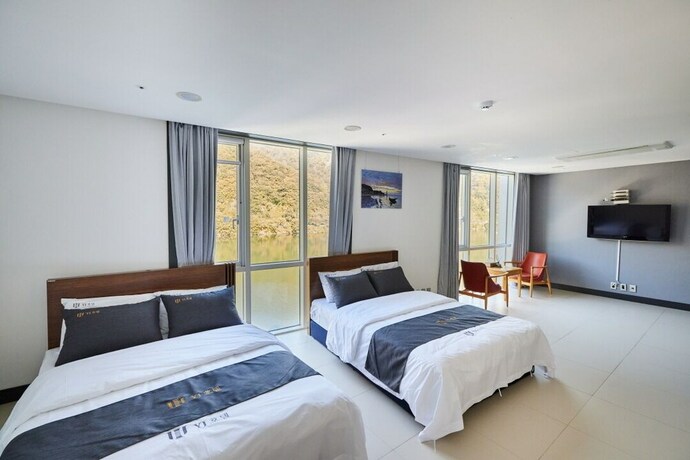 Imagen de la habitación del Hotel Gapyeong Puffinsbay Pension. Foto 19