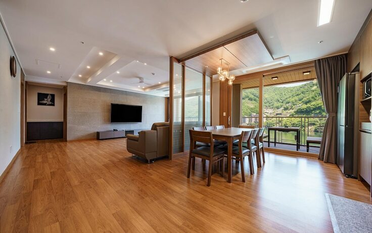 Imagen de la habitación del Hotel Gapyeong Riverville. Foto 13