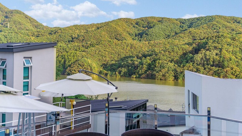 Imagen de la habitación del Hotel Gapyeong Syainilibeo Pulbillaandseupapensy. Foto 7