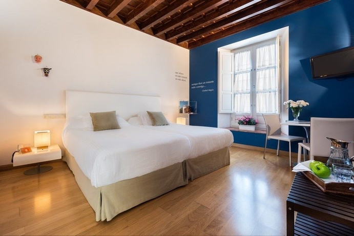 Imagen de la habitación del Hotel Gar Anat Boutique. Foto 13