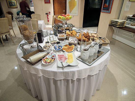 Imagen general del Hotel Garabel. Foto 9