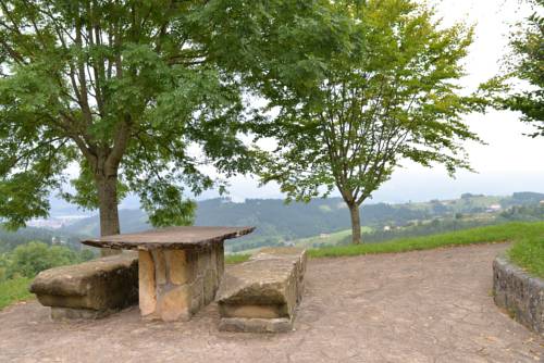 Imagen de los exteriores del Hotel Garaiko Landetxea. Foto 11