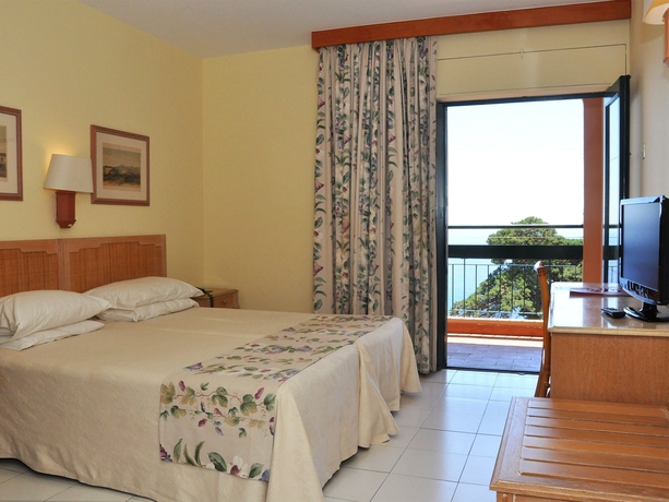 Imagen de la habitación del Hotel Garajau Madeira. Foto 4