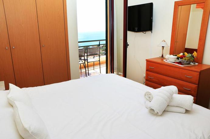 Imagen de la habitación del Hotel Garajau Terrace. Foto 5