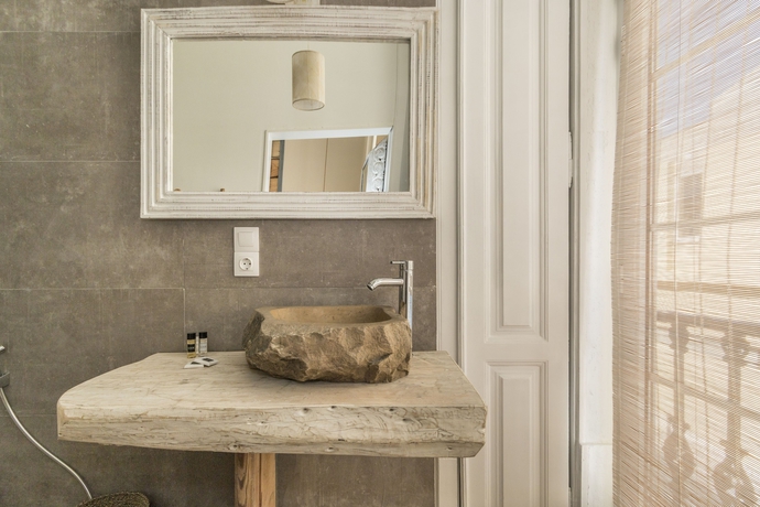 Imagen de la habitación del Hotel Garam Lisboa. Foto 19