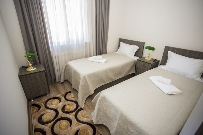 Imagen de la habitación del Hotel Garanti. Foto 16