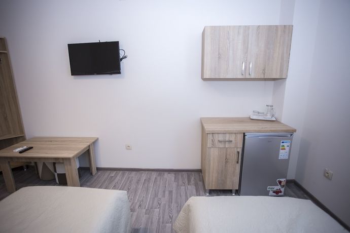 Imagen de la habitación del Hotel Garanti. Foto 17
