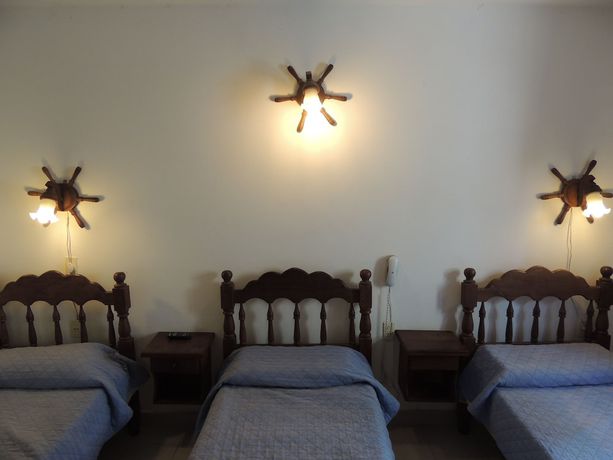 Imagen de la habitación del Hotel Garay. Foto 7