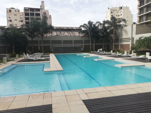 Imagen de la piscina del Hotel Garay and Chacabuco. Foto 18