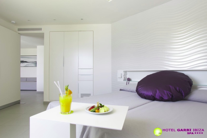 Imagen general del Hotel Garbi Ibiza and Spa. Foto 11