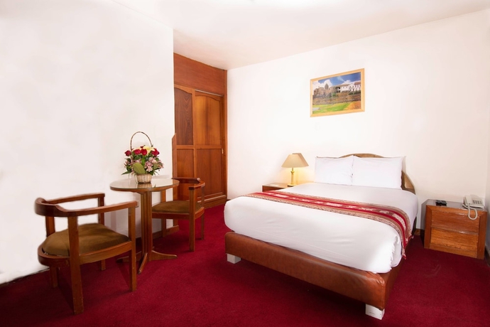 Imagen de la habitación del Hotel Garcilaso I. Foto 5